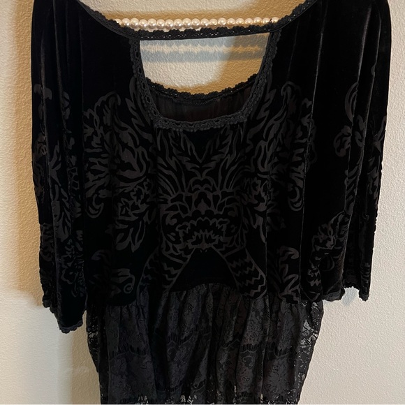 Free People Boho Black Lace Velvet Tunic - Picture 2 of 7